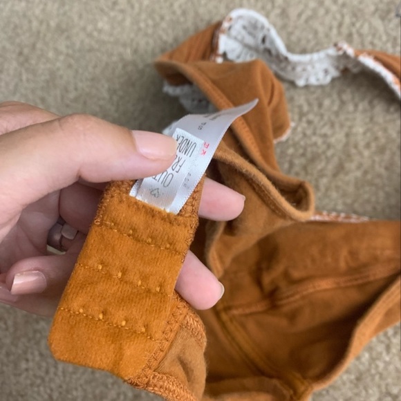 Out from under lace orange tan bralette - Picture 3 of 3